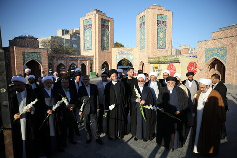 تصاویر/ مراسم غبار روبی گلزار شهدای دفای مقدس و شهدای گمنان اردبیل