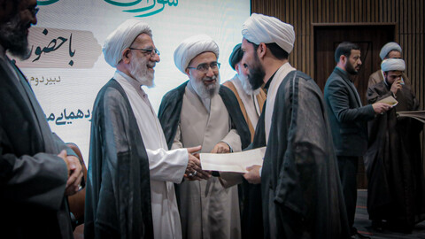 تصاویر/تجلیل از مبلغان فعال در طرح‌های تبلیغی استان همدان