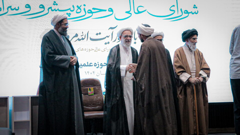 تصاویر/تجلیل از مبلغان فعال در طرح‌های تبلیغی استان همدان