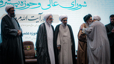 تصاویر/تجلیل از مبلغان فعال در طرح‌های تبلیغی استان همدان