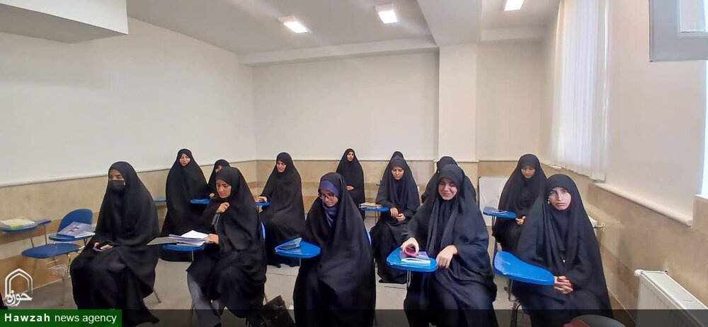 کارگاه پژوهشی ویژه خواهران طلبه کوهدشتی برگزار شد