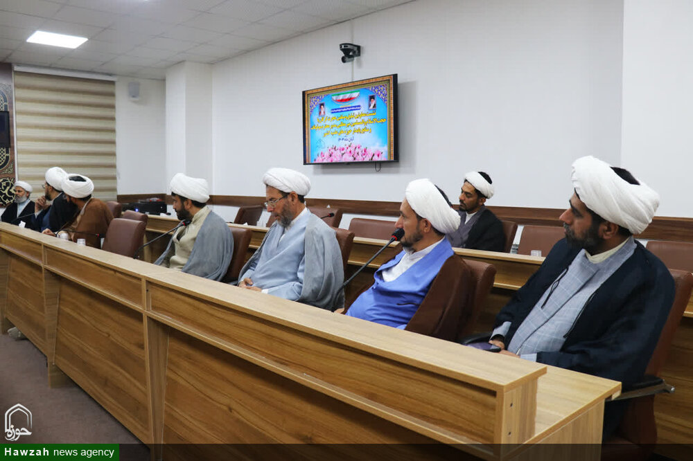 معاونین تبلیغ گرگانی با شیوههای نوین انشای وقف آشنا شدند+تصاویر