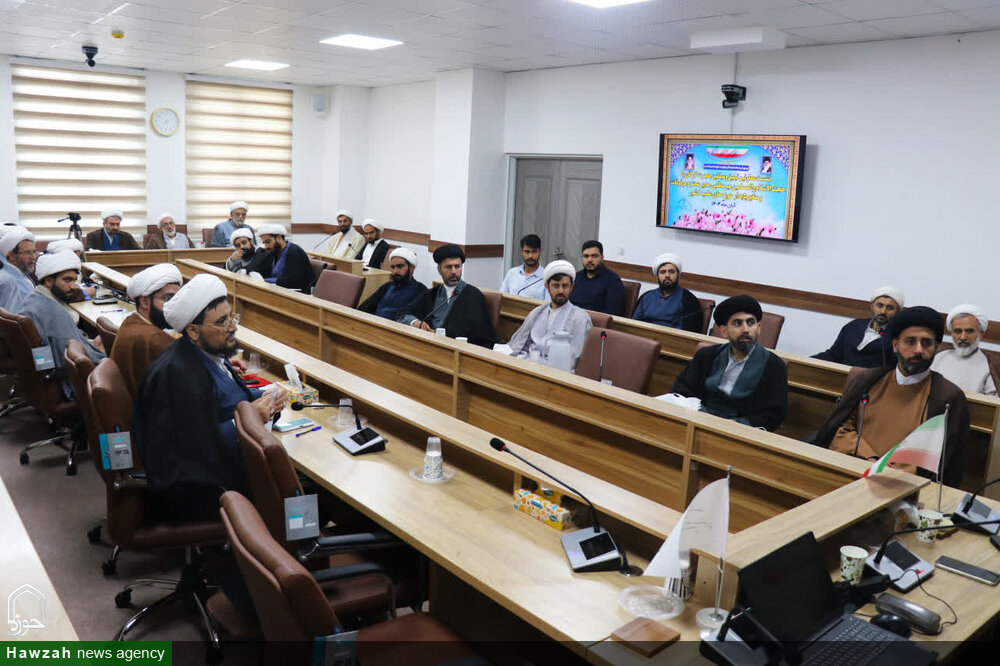 معاونین تبلیغ گرگانی با شیوههای نوین انشای وقف آشنا شدند+تصاویر