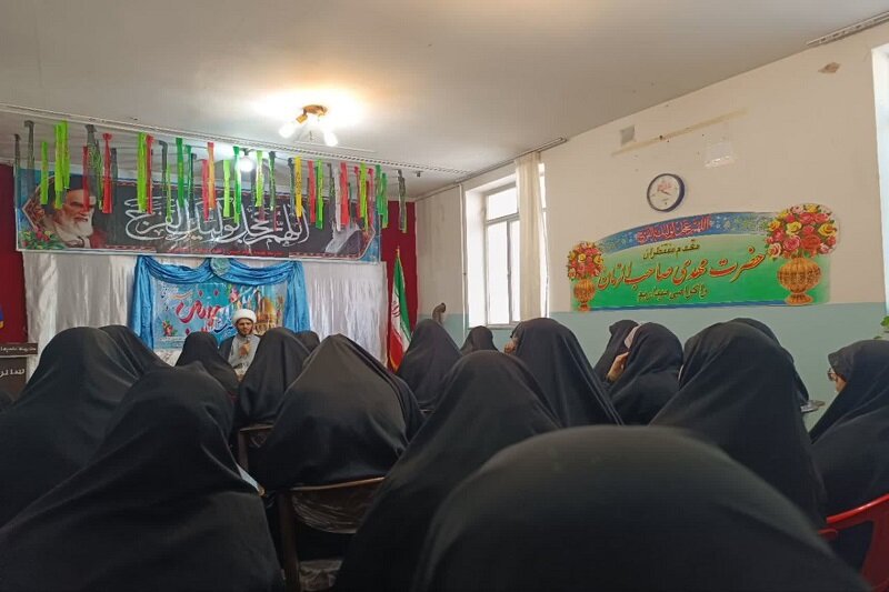 خطبههای حضرت زینب(س) پایههای ظلم را به لرزه درآورد+ عکس