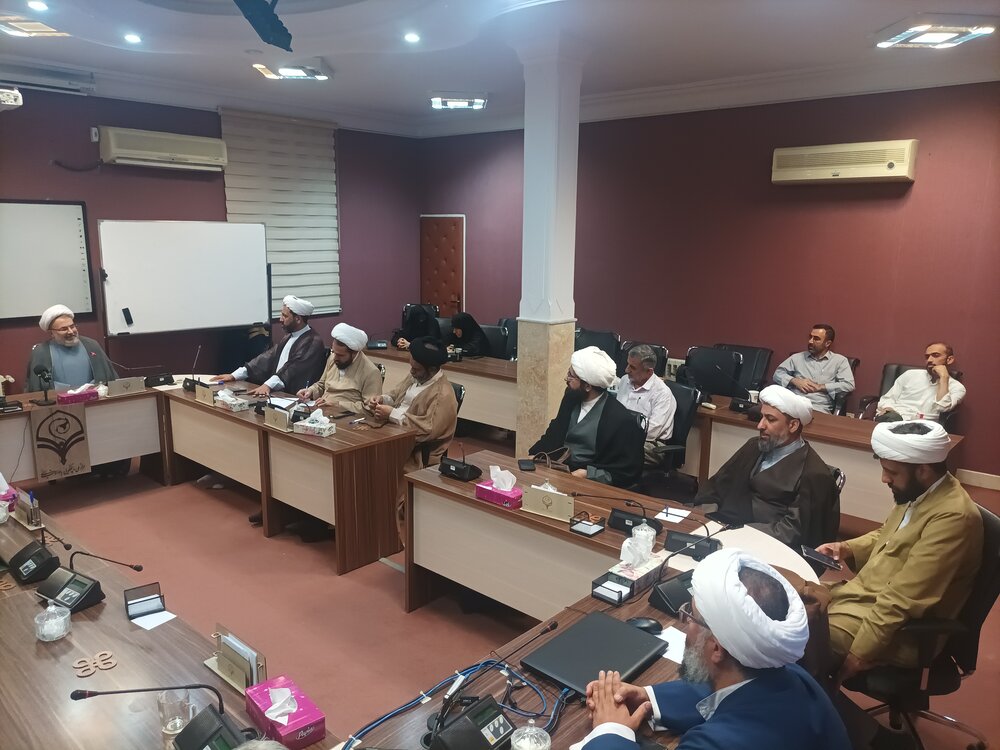 نشست علمی «جنسیت در زبان قرآن» برگزار شد