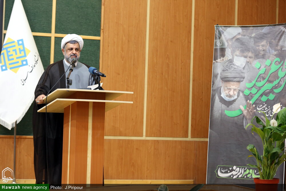 تبیین اندیشه مدیریتی قرآن‌محور مقام معظم رهبری در همایش ملی مدیریت تراز انقلاب