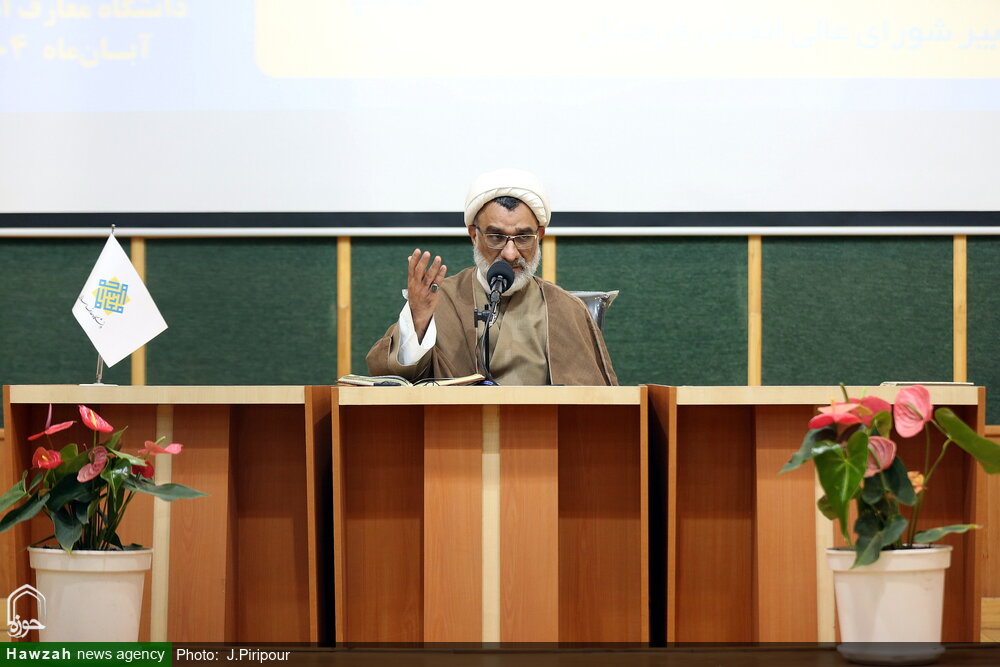 سبک مدیریتی رهبر انقلاب مبتنی بر واقع‌بینی، آرمان‌گرایی و جهادی بودن است