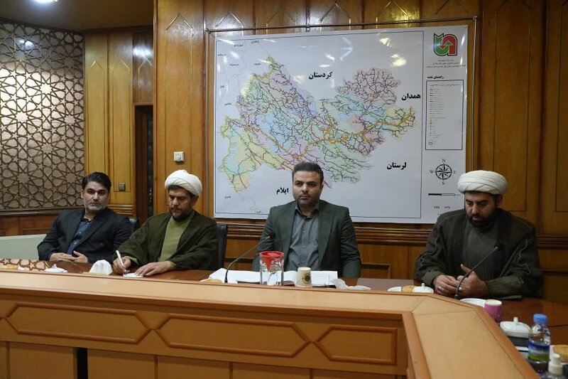 حوزه‌های علمیه خواهران سنگر مستحکم صیانت از فرهنگ دینی هستند+ عکس