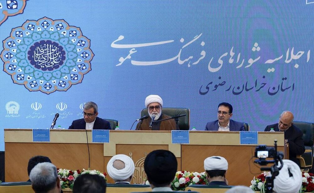 فرهنگ، هسته مرکزی همه فعالیت‌ها در نظام اسلامی/ معماری ناسازگار با فرهنگ اسلامی، تهدیدی برای هویت دینی جامعه است