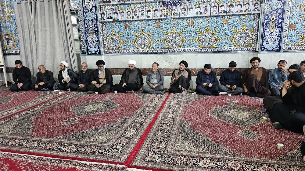 آیین بزرگداشت شیخ محسن رضایی در مسجد میانکوه امیدیه برگزار شد