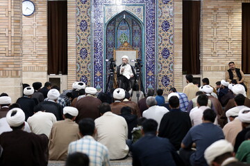 تصاویر/ درس اخلاق آیت‌الله العظمی سبحانی