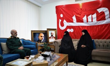 اعطای درجه سپهبدی به شهید غلامعلی رشید