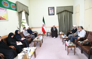 تصاویر| جلسه شورای هماهنگی و برنامه ریزی همایش سیره نبوی(ص)