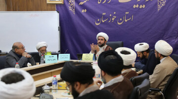 تصاویر/ کرسی آزاد اندیشی با  موضوع ماهیت فقهی حساب های جاری بانکی