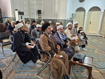 دوره جامع نگارش پایان‌نامه برای طلاب کاشانی برگزار شد