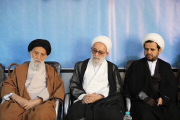 بررسی چالش‌ها و راهکارهای ارتقای حوزه علمیه همدان با حضور هیئت شورای عالی+تصاویر