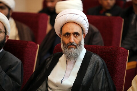 تصاویر/همایش حسینیان اردبیل با حضور جامعه قرآنی هیئات مذهبی ، مداحین و شاعران حسینی اردبیل