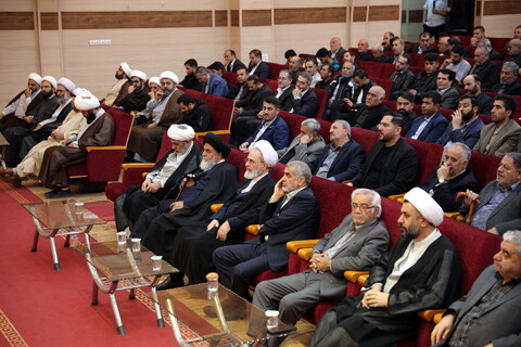 تصاویر/همایش حسینیان اردبیل با حضور جامعه قرآنی هیئات مذهبی ، مداحین و شاعران حسینی اردبیل