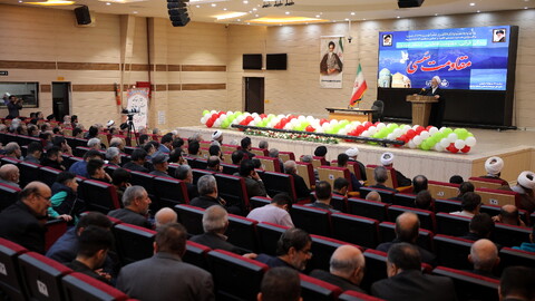 تصاویر/همایش حسینیان اردبیل با حضور جامعه قرآنی هیئات مذهبی ، مداحین و شاعران حسینی اردبیل