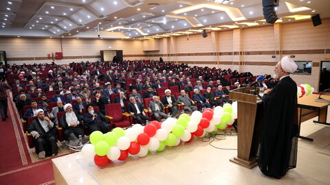 تصاویر/همایش حسینیان اردبیل با حضور جامعه قرآنی هیئات مذهبی ، مداحین و شاعران حسینی اردبیل