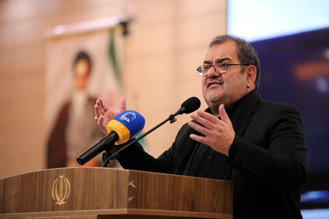 تصاویر/همایش حسینیان اردبیل با حضور جامعه قرآنی هیئات مذهبی ، مداحین و شاعران حسینی اردبیل