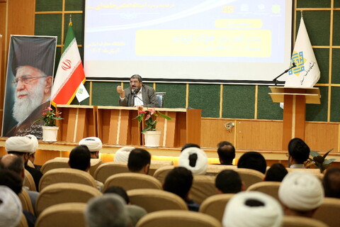 تصلویر/ اختتامیه همایش ملی مدیریت تراز انقلاب اسلامی در اندیشه و سیره امام خامنه‌ای