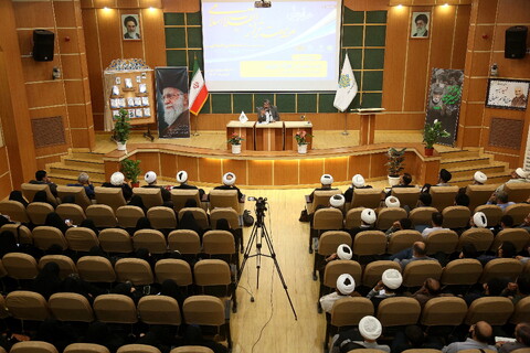 تصلویر/ اختتامیه همایش ملی مدیریت تراز انقلاب اسلامی در اندیشه و سیره امام خامنه‌ای