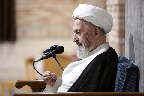 تصاویر/ درس اخلاق آیت‌الله العظمی سبحانی