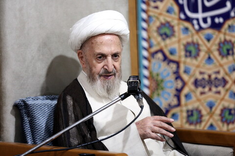 تصاویر/ درس اخلاق آیت‌الله العظمی سبحانی