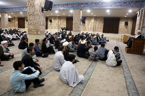 تصاویر/ درس اخلاق آیت‌الله العظمی سبحانی