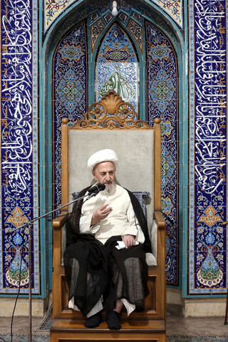 تصاویر/ درس اخلاق آیت‌الله العظمی سبحانی