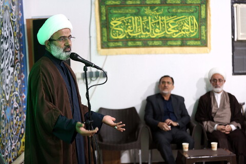 تصاویر/ ششمین نشست عمومی روحانیون و طلاب شهرستان لامرد مقیم قم