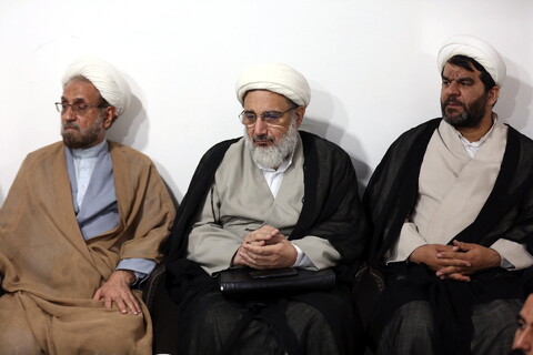 تصاویر/ ششمین نشست عمومی روحانیون و طلاب شهرستان لامرد مقیم قم