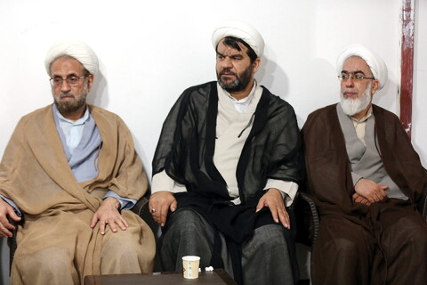 تصاویر/ ششمین نشست عمومی روحانیون و طلاب شهرستان لامرد مقیم قم