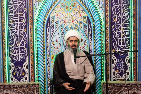 تصاویر/ ششمین نشست عمومی روحانیون و طلاب شهرستان لامرد مقیم قم