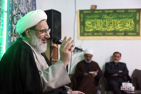 تصاویر/ ششمین نشست عمومی روحانیون و طلاب شهرستان لامرد مقیم قم