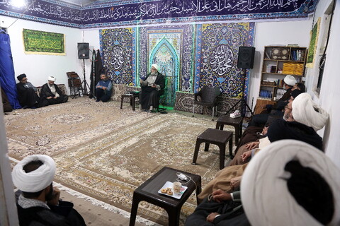 تصاویر/ ششمین نشست عمومی روحانیون و طلاب شهرستان لامرد مقیم قم