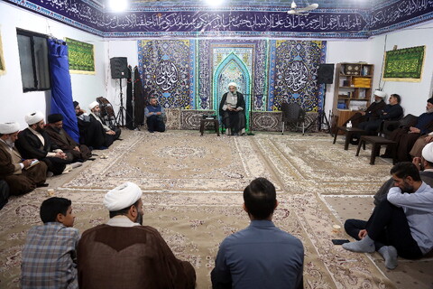 تصاویر/ ششمین نشست عمومی روحانیون و طلاب شهرستان لامرد مقیم قم