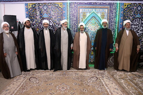 تصاویر/ ششمین نشست عمومی روحانیون و طلاب شهرستان لامرد مقیم قم