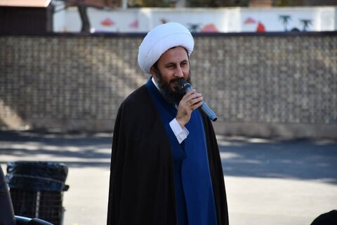تصاویر/ حضور امام جمعه شهرستان خوی در جمع دانش آموزان دبیرستان شادروان امین حکیمی