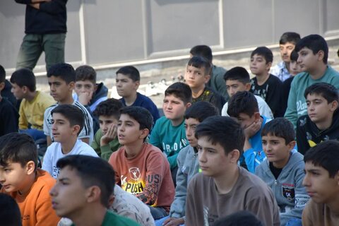 تصاویر/ حضور امام جمعه شهرستان خوی در جمع دانش آموزان دبیرستان شادروان امین حکیمی