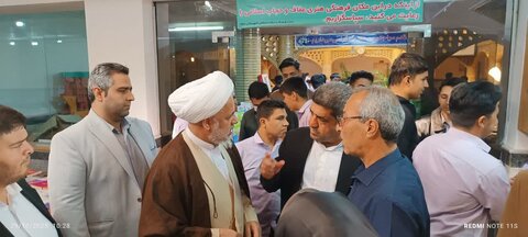 تصاویر/افتتاح نمایشگاه کتاب در ساوه به مناسبت هفته فرهنگی این شهرستان