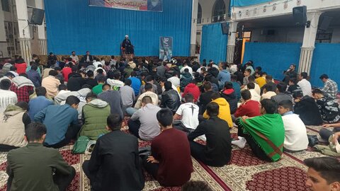 تصاویر/ برگزاری هیئت نوجوانان در شاهین دژ