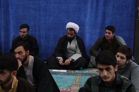 تصاویر/ نشست اخلاقی در مدرسه علمیه امام خامنه ای ارومیه