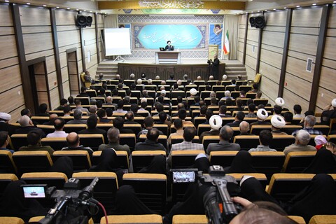 تصاویر/ سلسله نشست های شرح و تفسیر نهج البلاغه در ارومیه