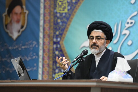 تصاویر/ سلسله نشست های شرح و تفسیر نهج البلاغه در ارومیه