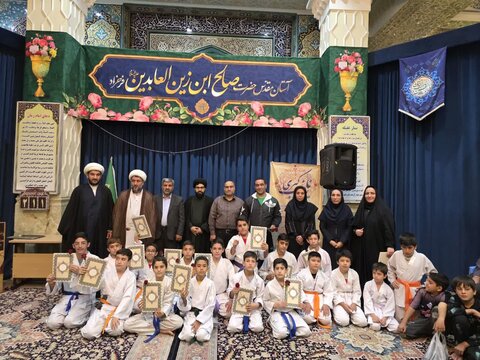 تصاویر/ میزبانی آستان مقدس امامزاده صالح (ع) فرحزاد از فعالان و قهرمانان ورزشی
