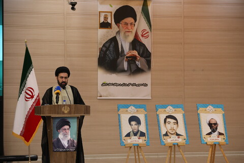 تصاویر/جلسه طلاب و مبلغین استان اردبیل با آیت الله اعرافی