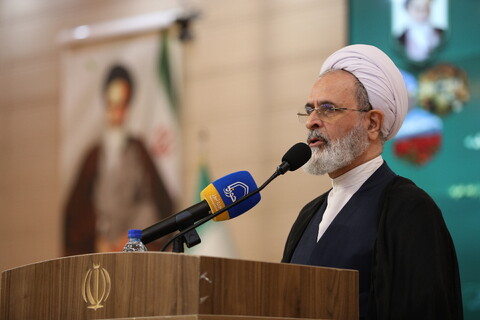 تصاویر/جلسه طلاب و مبلغین استان اردبیل با آیت الله اعرافی