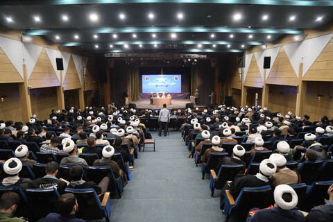 تصاویر / برگزاری همایش مدارس علمیه همدان با حضور آیت الله مروی